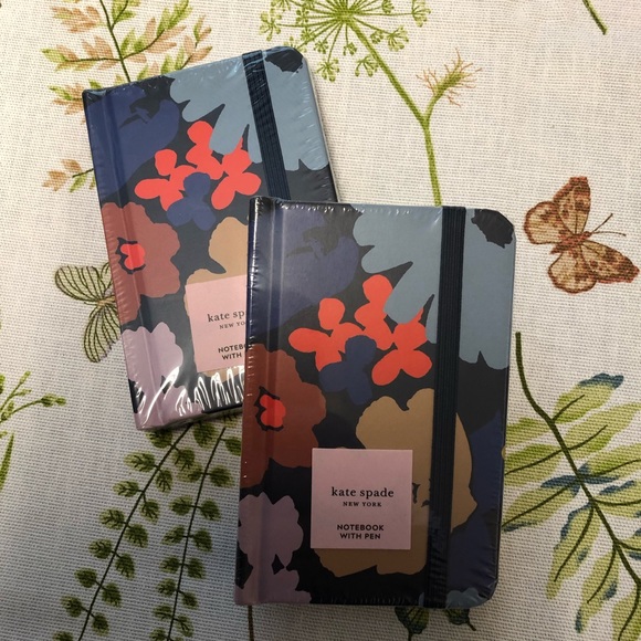 Kate Spade- Mini Notebook/Pen  ♠️📚 - Picture 2 of 8